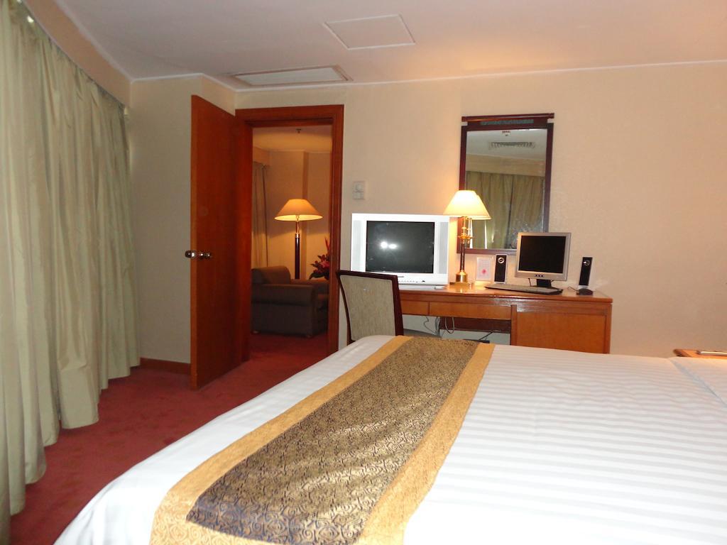 Star Hotel Guangzhou Exterior photo