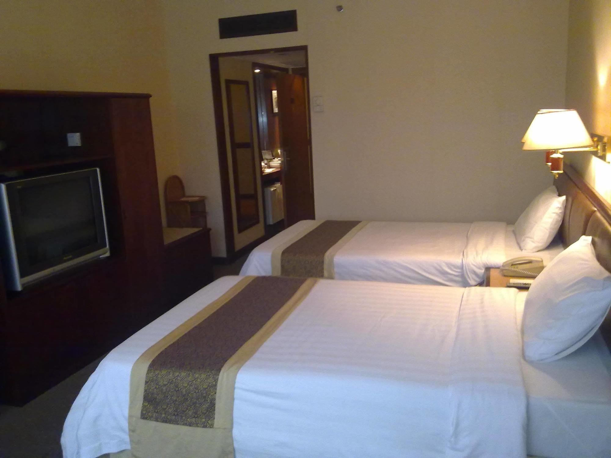 Star Hotel Guangzhou Exterior photo
